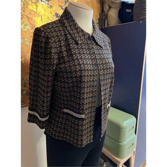 Ming Wang Black & Gold Herringbone Cropped Knit Jacket with Gold Chin Trim Sophi - Picture 5 of 11